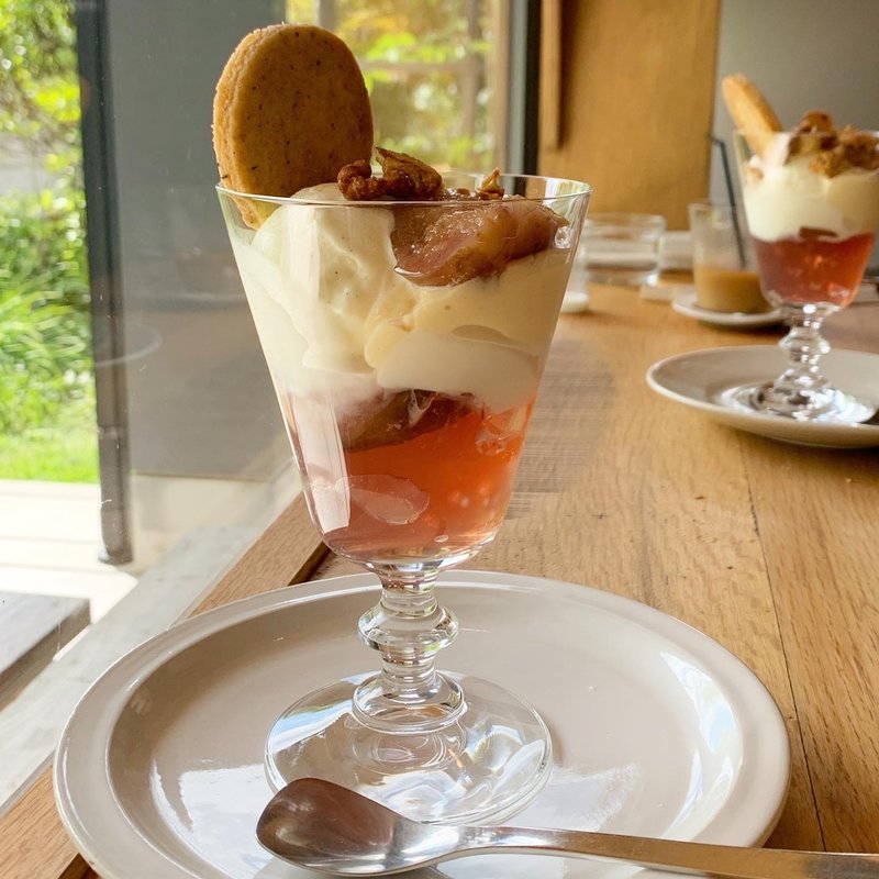 無花果のパフェ(kasi （かし）)