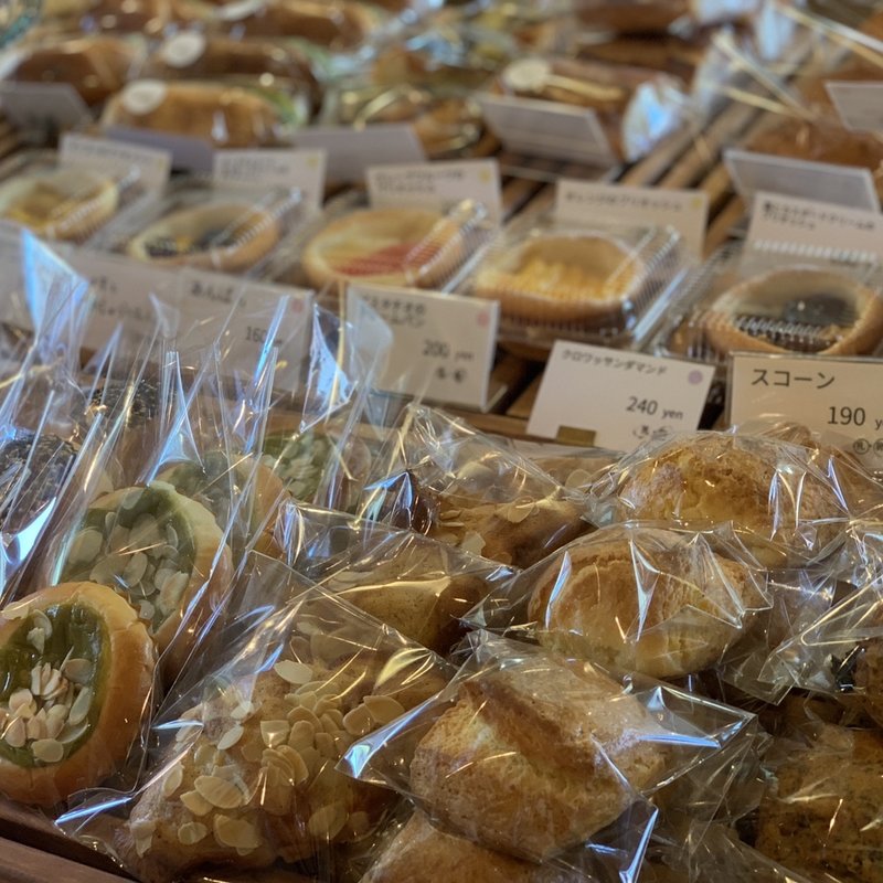 (ベーカリータツヤ （BAKERY）)