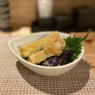 揚げナスのおろしポン酢(炭火焼鳥 三久 伏見店)