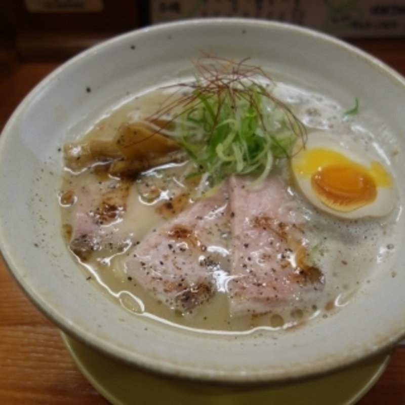 鶏元素 塩ラーメン(麺元素)