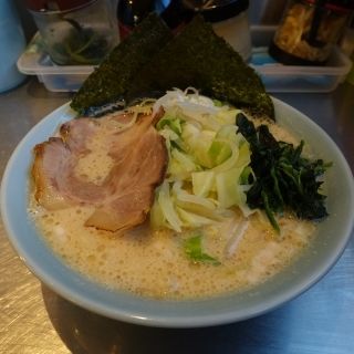 醤油豚骨ラーメン 太麺 丸花 花 の口コミ一覧 おいしい一皿が集まるグルメコミュニティサービス Sarah