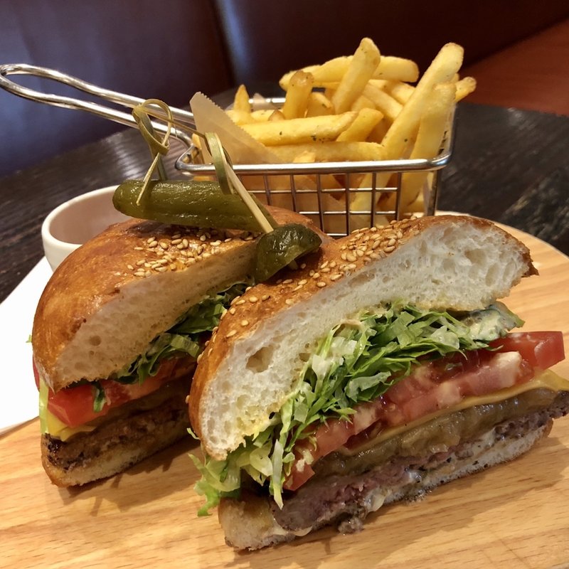 ウルフギャングパック バーガー(ウルフギャング パック PIZZA BAR 赤坂アークヒルズ店)