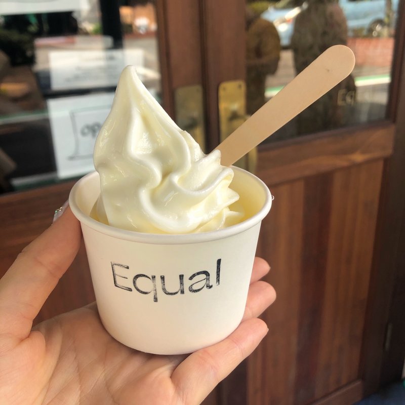 森林ノ牧場ソフトクリーム プレーン(equal イコール)
