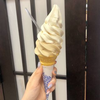 お豆腐黒蜜きなこ＆お豆腐ソフトクリーム(豆とろう 新宿店 )