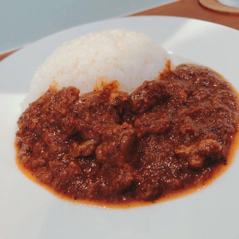 ポークビンダル(CAFE POE)