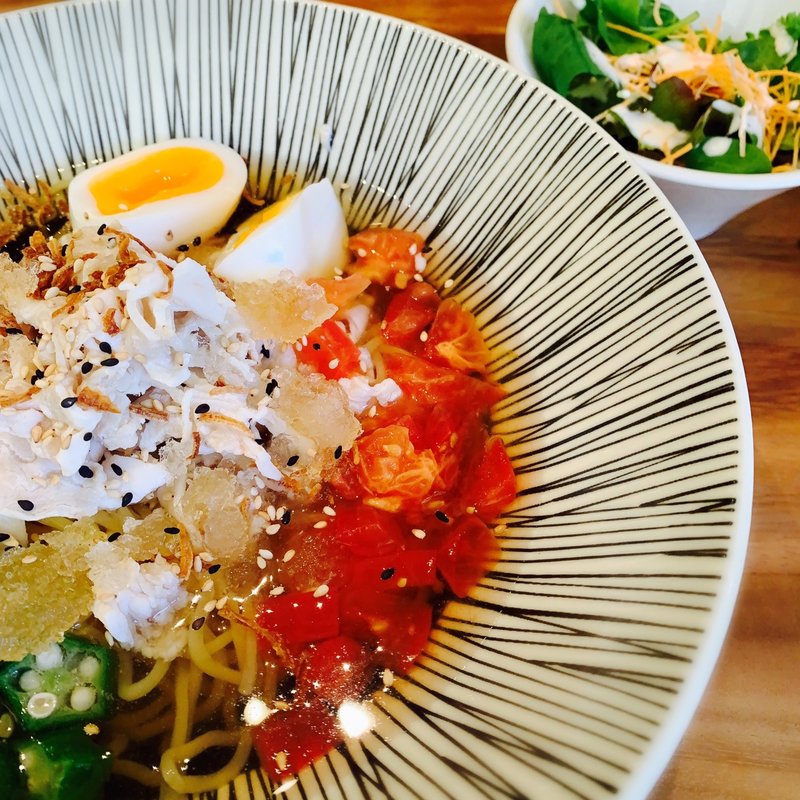 国産豚ロースの冷製サイミン(MuuMuuDinerNU茶屋町プラス店)