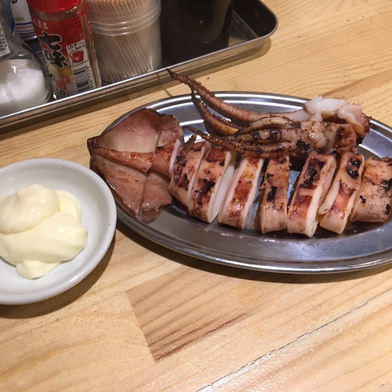 スルメイカ　丸焼き(大衆酒場おにやんま本店)
