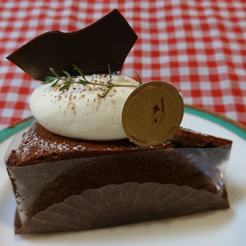 シルキーショコラ(パティスリー エヌグラム)