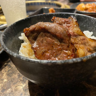焼肉オンザライス(焼肉KUTARO 塚口店 （クタロウ）)
