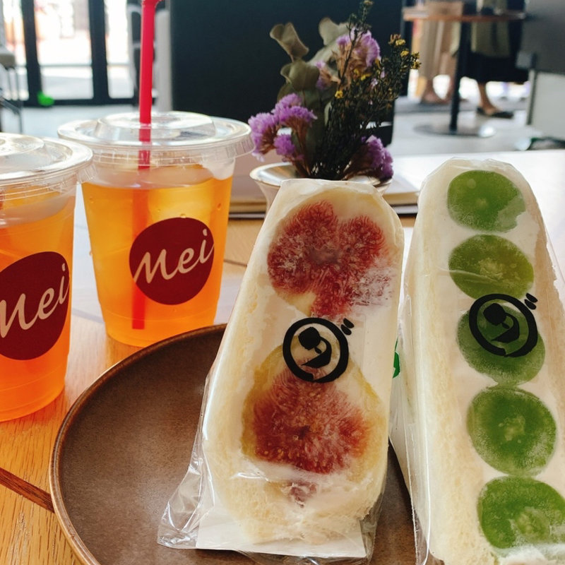 八百屋の作る本気のフルーツサンド(Mei Cafe)