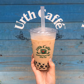 (Urth Caffé 表参道 （アースカフェ）)