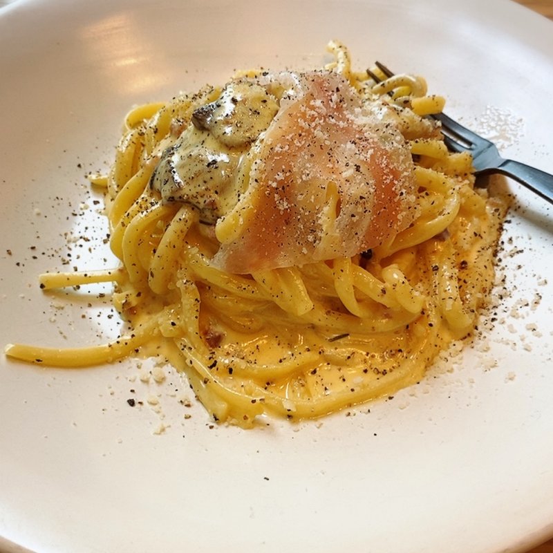 黒あわび茸とトリュフのカルボナーラ(Cucina del NABUCCO)