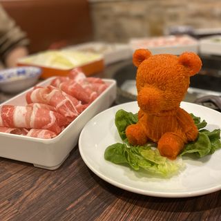 くまちゃんと牛肉(川嬌)