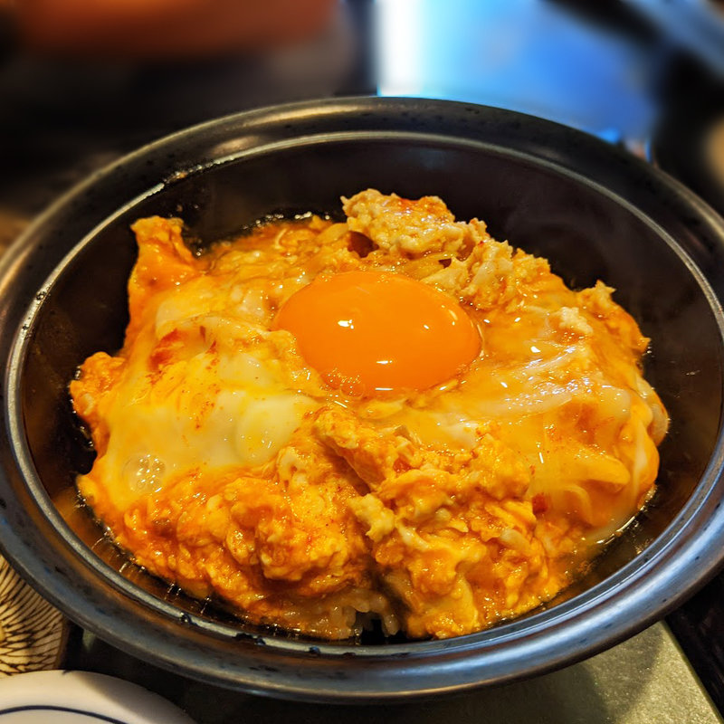 赤い親子丼定食(茶わんむし 下釜)