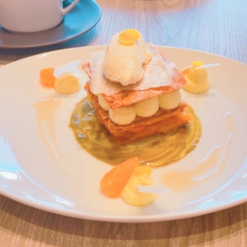 ミルフィーユ･オ･アブリコ(ボン ボヌール BON BONHEUR)