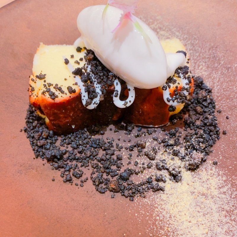 バスク風チーズケーキ(ホセ・ルイス)