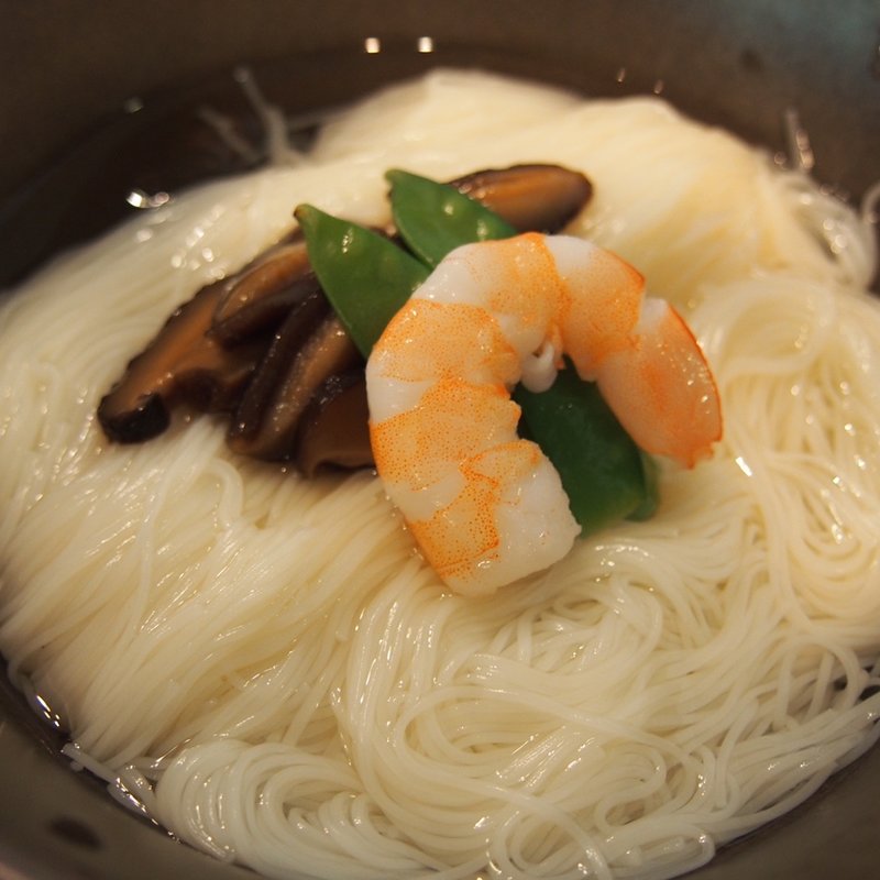 冷やしそうめん(三輪山本)