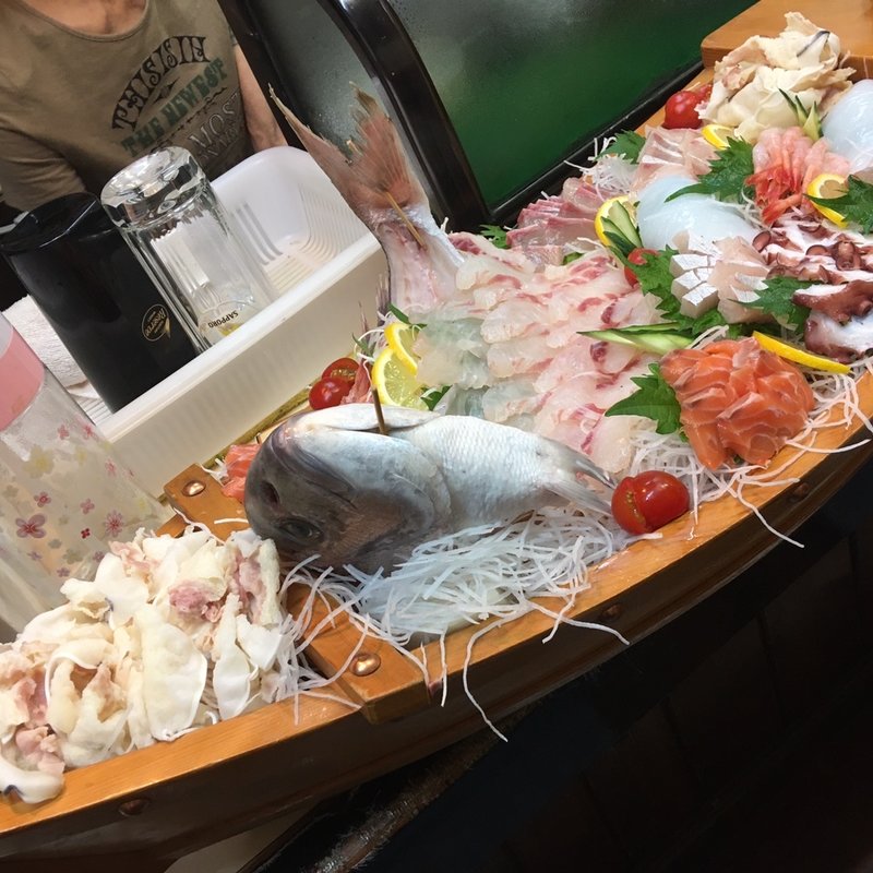 刺身舟盛り(食べ処よろしく)