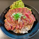 ステーキ丼(レッドロック 本店)