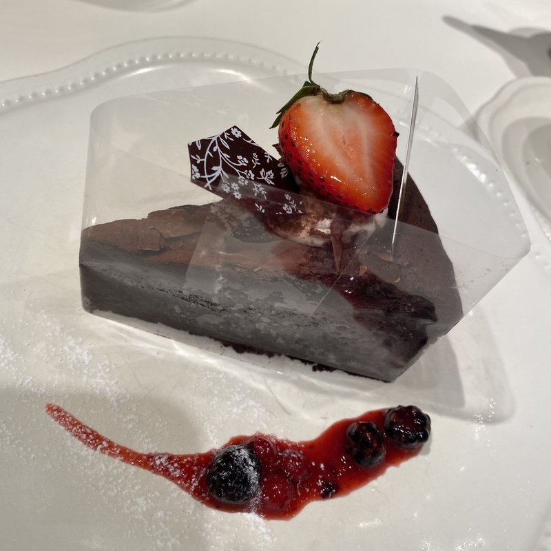 (ラ・メゾン アンソレイユターブル ららぽーと横浜店)