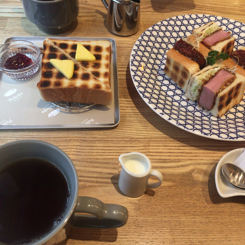 ハムカツサンド(ペリカンカフェ)