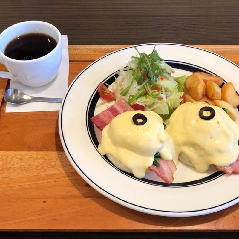 エッグベネディクト(ウイラニ （カフェ＆ダイニング「U'ilani」）)