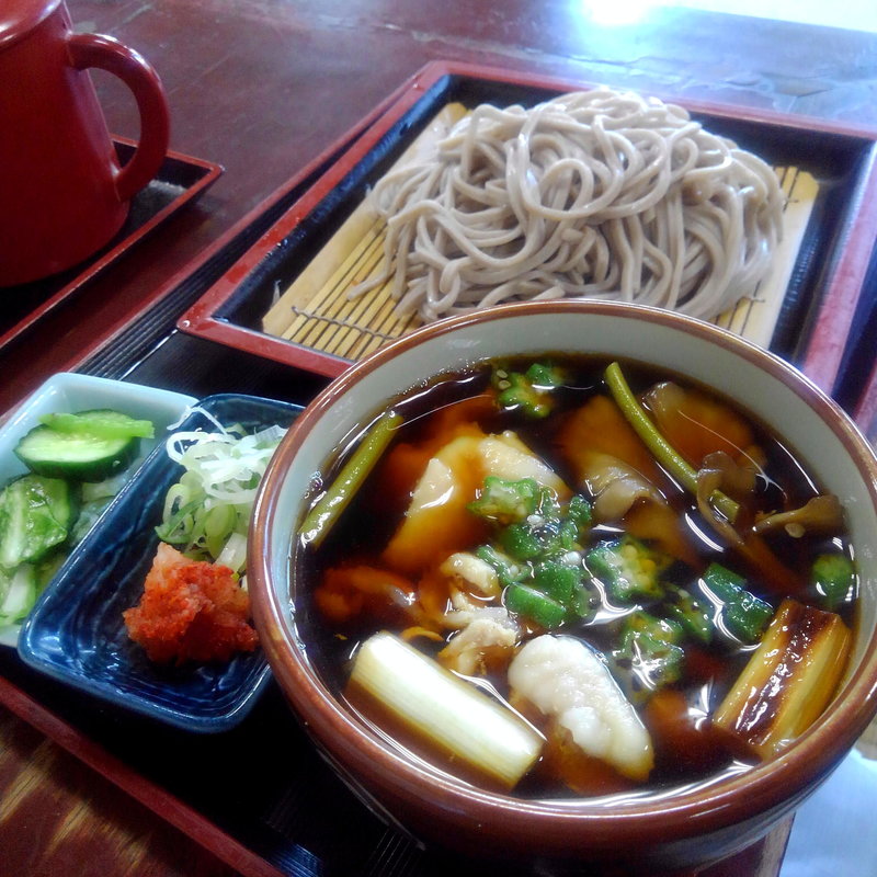 田舎の鶏せいろそば(そば処 まるきや )