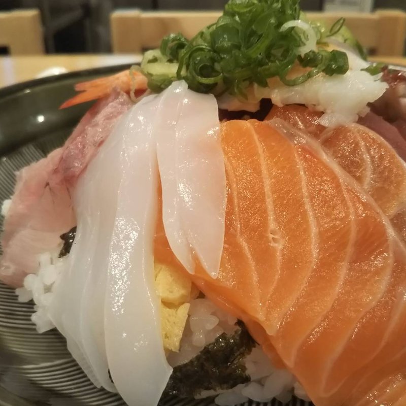 海鮮丼定食(本町 和たなべや)