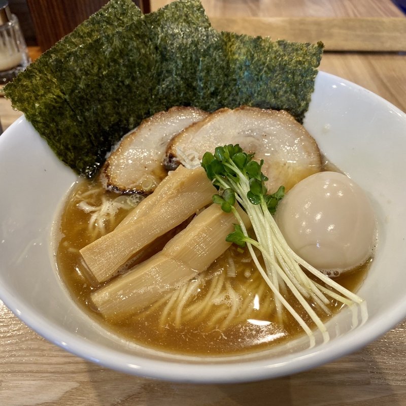 特製煮干しそば(麺屋琥珀)