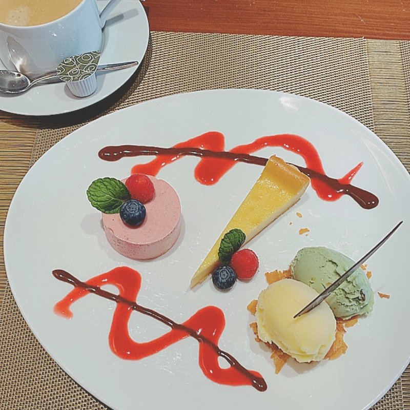 デザートプレート(オリエント・カフェ)