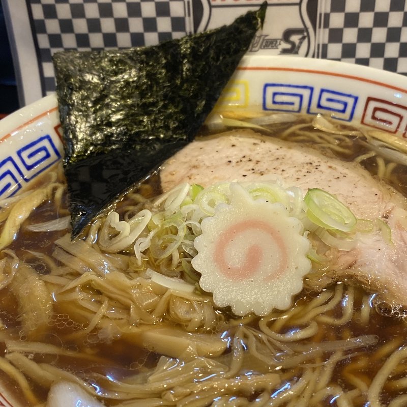 懐かしの中華そば 煮干しと牛骨(ロックンビリーS1 （スーパーワン）)