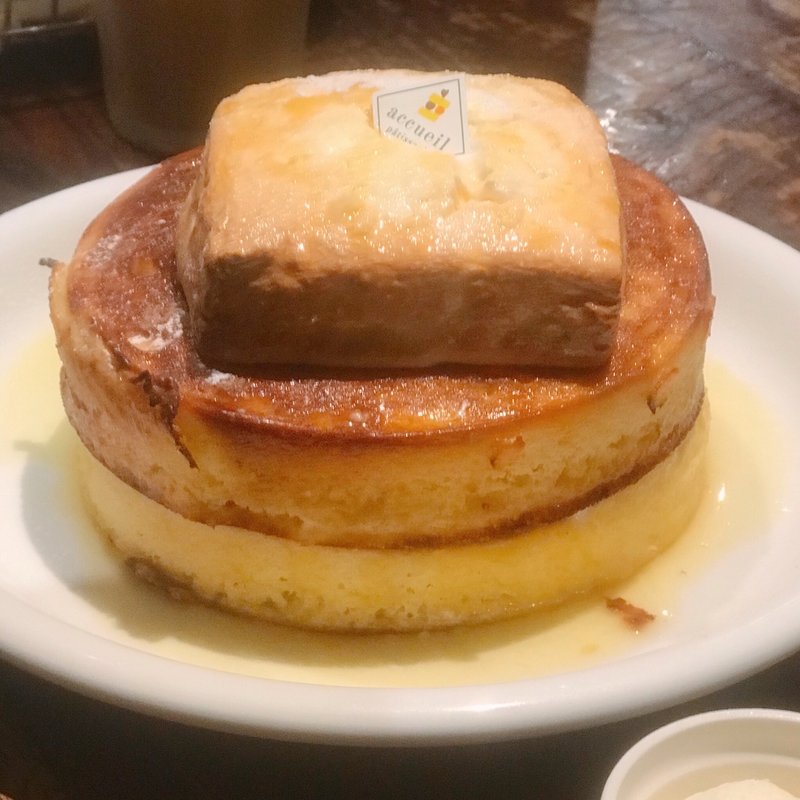 焼きマシュマロパンケーキ(カフェ アクイーユ 恵比寿)
