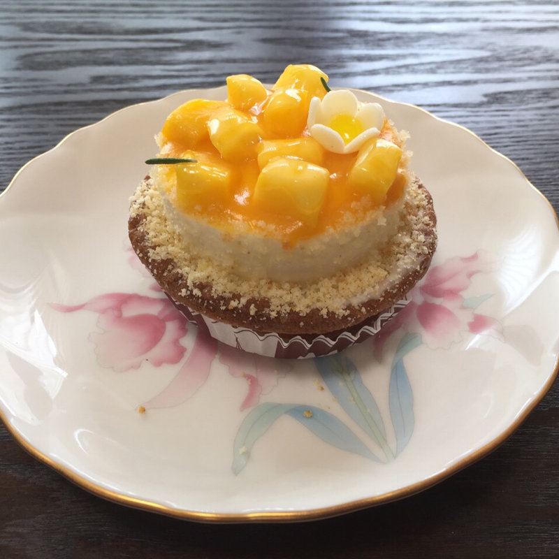 マンゴーケーキ(アトリエ・ミニョネット)