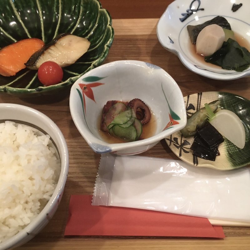 鰆と銀鮭の西京焼き盛り合わせ(四季料理 かわ乃)