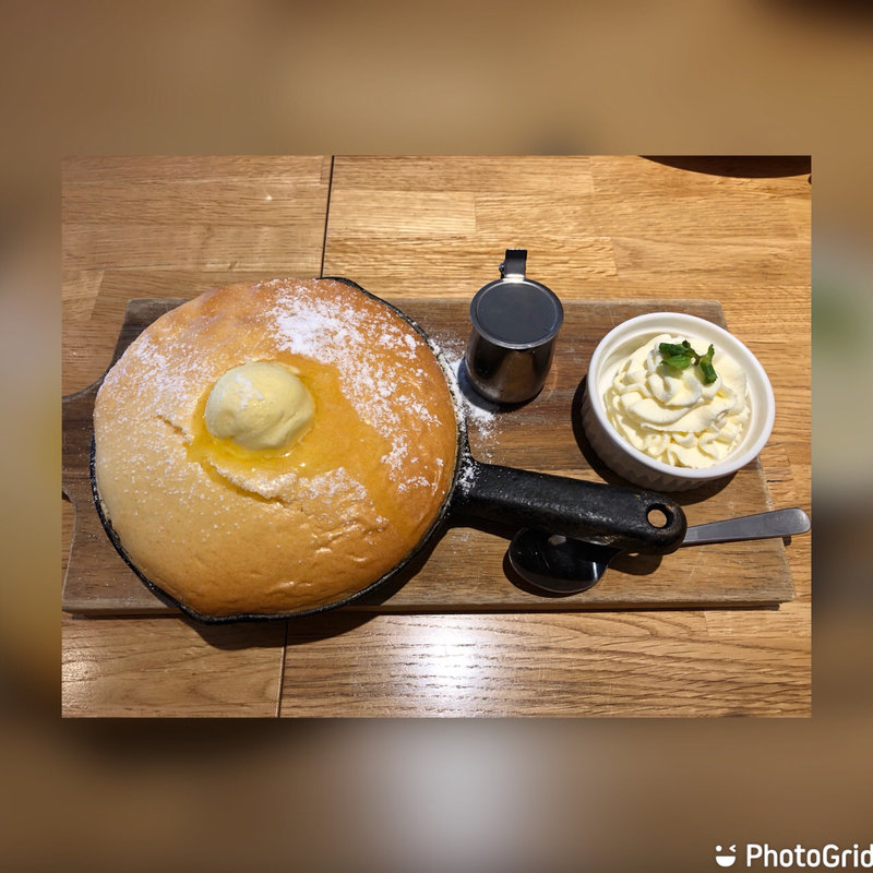 スフレパンケーキ(belle-ville pancake cafe 阪急岡本駅店)