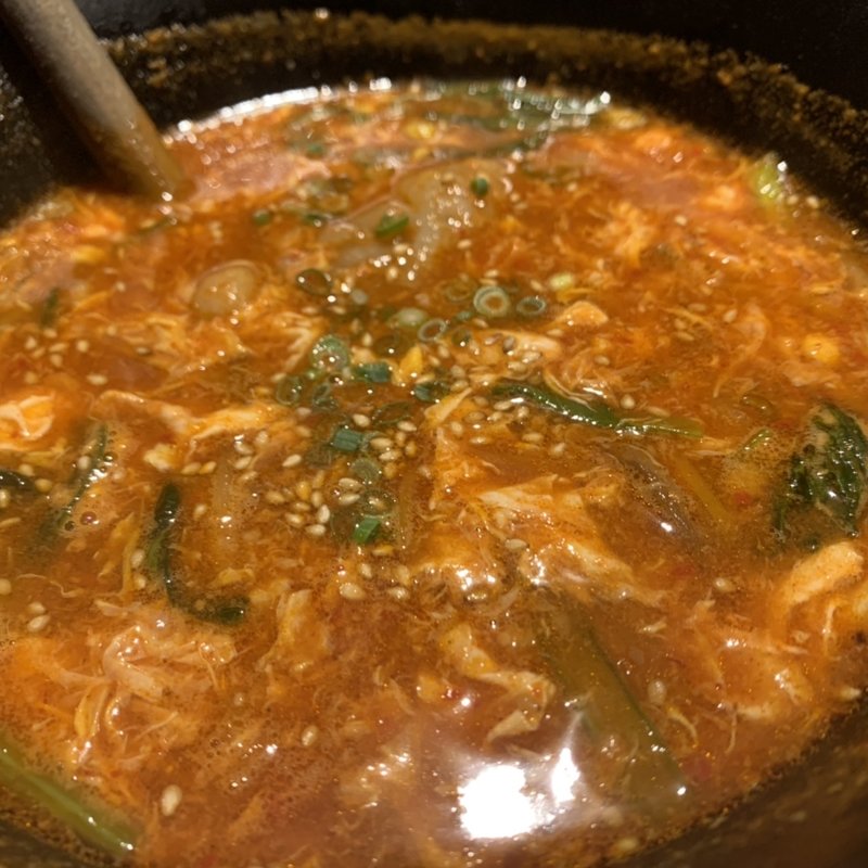 ユッケジャンスープ(炭焼喰人 三宿店)