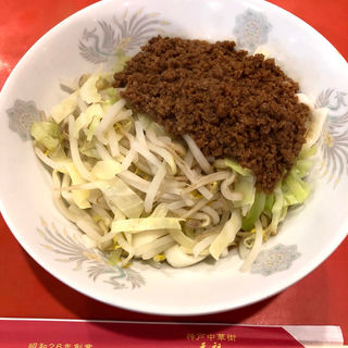 ジャジャ麺(元祖ぎょうざ苑 （がんそ ぎょうざえん）)