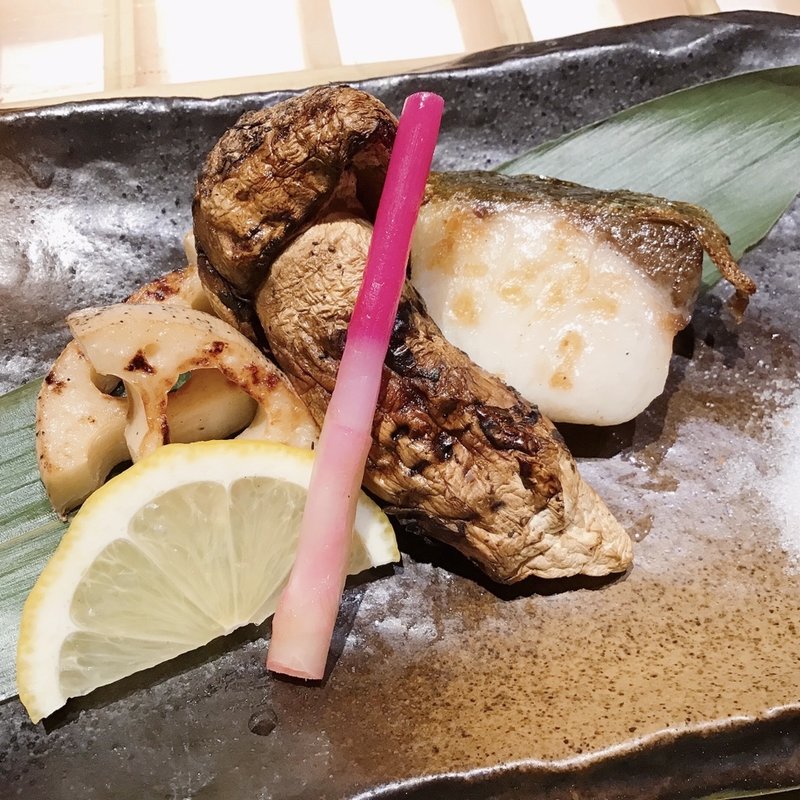 焼き松茸(弐ノ家 （ＮＩＮＯＹＡ）)