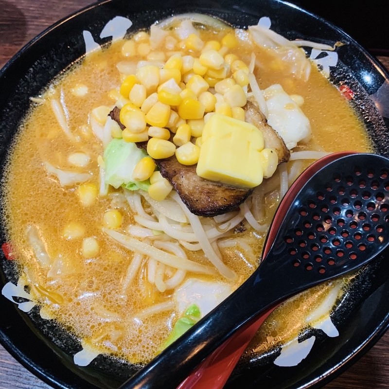 バターコーン味噌ラーメン (札幌熟成味噌らーめん 匠神 湯島店)