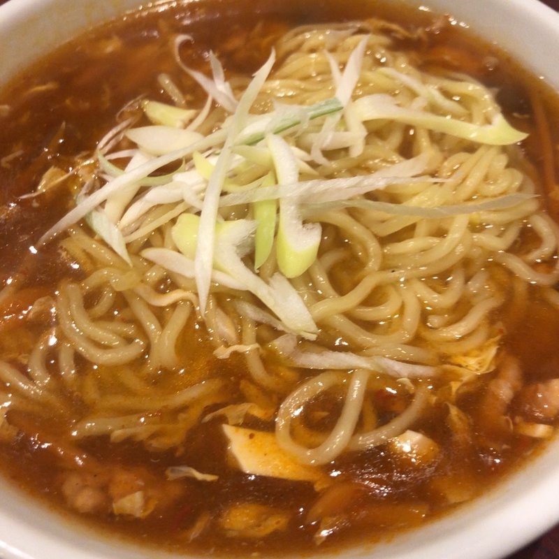 酸辣湯麺ハーフ(和福飯店)