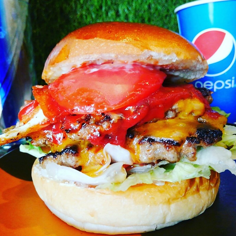 Rバーガー(Rバーガー(R burger))