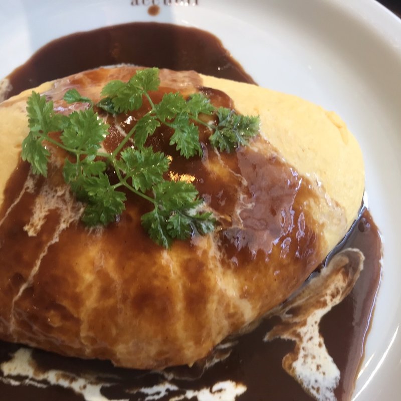 オムライス(カフェ アクイーユ 恵比寿)