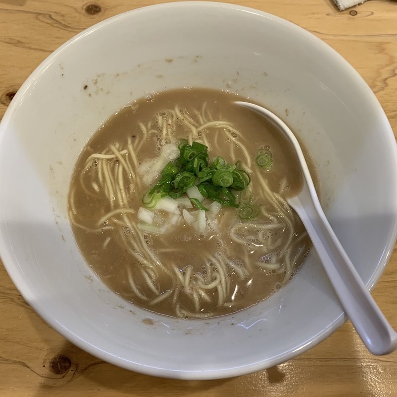 豚骨らーめん(中華蕎麦 丸蔵)