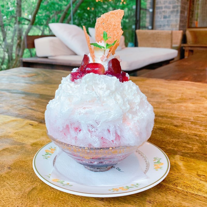 赤葡萄のかき氷(ラ・テラス （La Terrasse）)