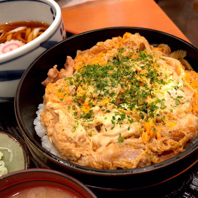 親子重＋ミニうどん冷(よし田 )