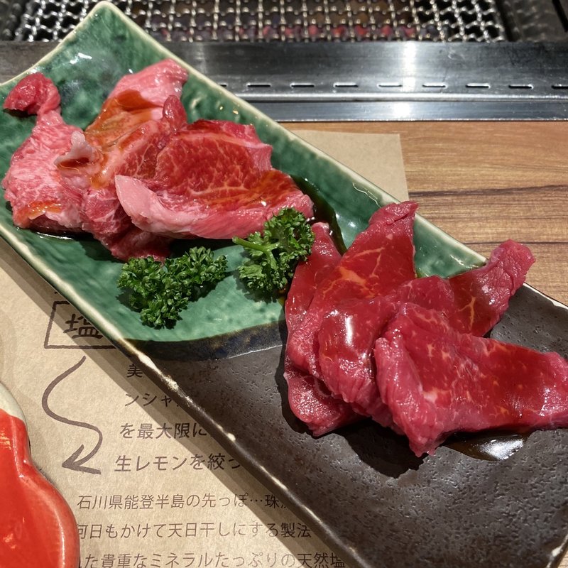 和牛赤身盛ランチ(やきにく萬野 ルクア大阪店)