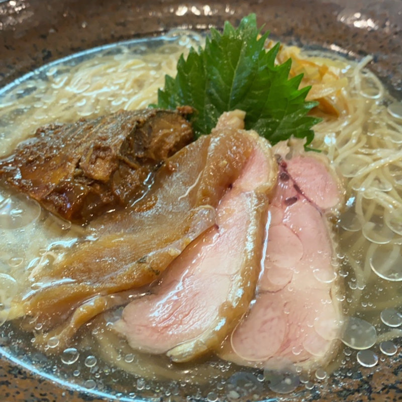 熊野地鶏と金華さばの冷し(らーめん 彩哲 ～isato～)