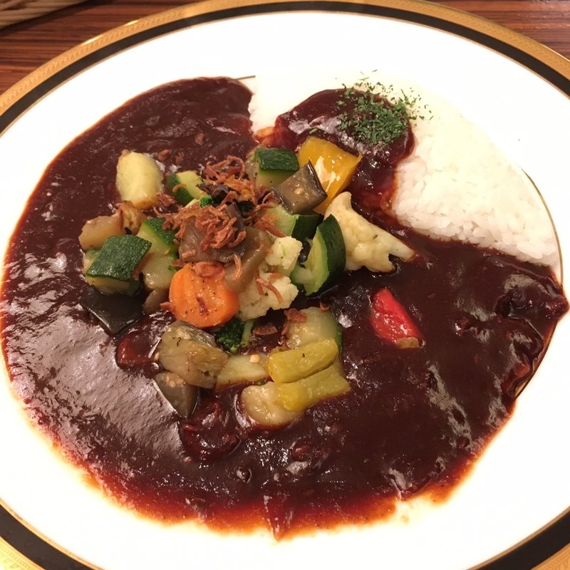 彩り野菜の早矢仕ライス(M&C Café 丸の内店)