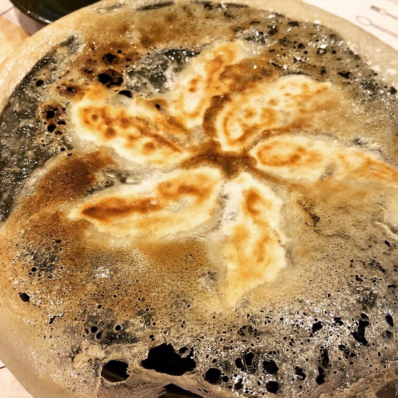 焼き餃子(Living Dining 53)