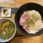 丹波地鶏と海老の塩つけ麺(らぁめん 麺屋秀)